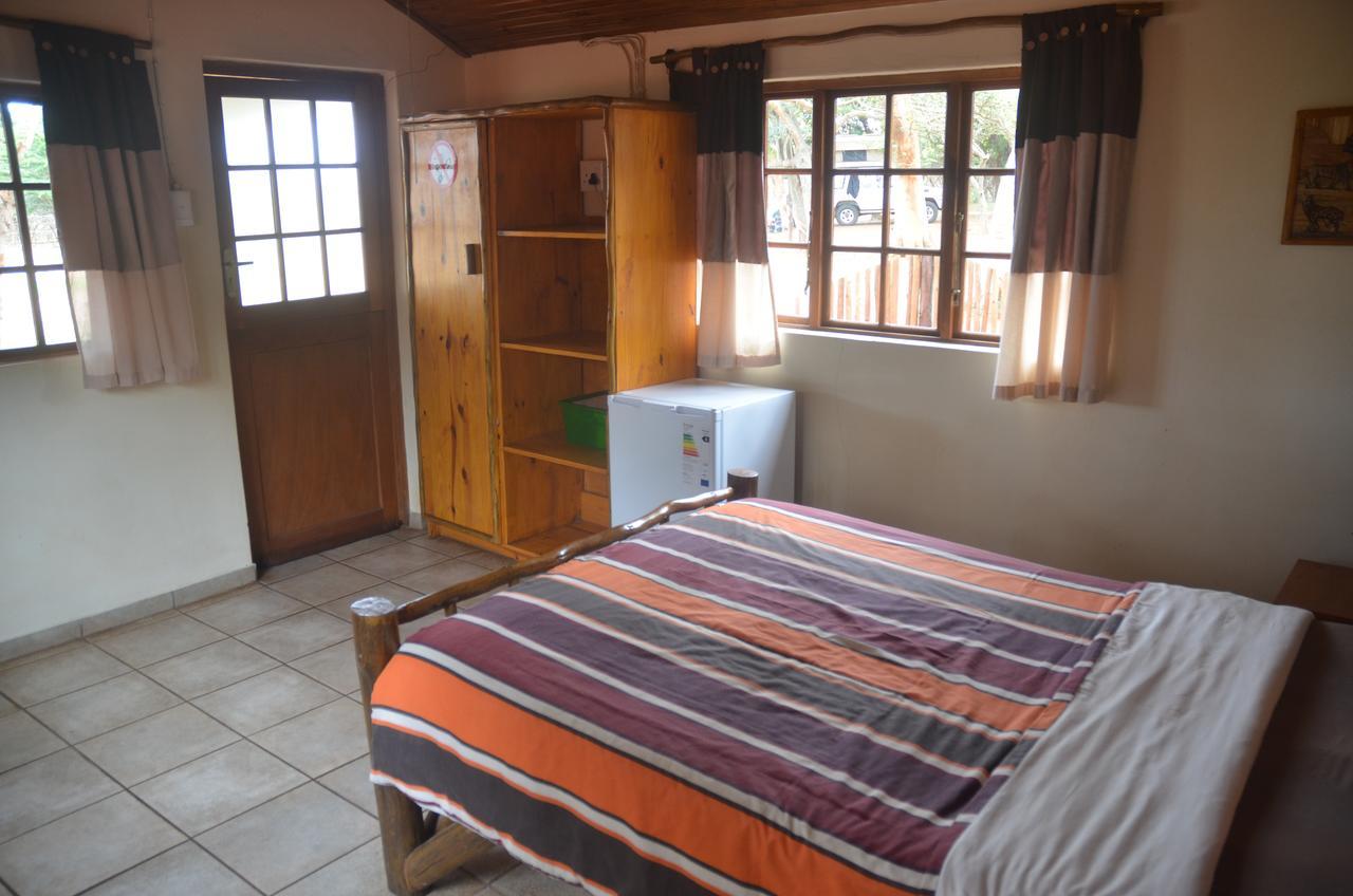 Bushbaby Lodge & Camping Hluhluwe Pokoj fotografie